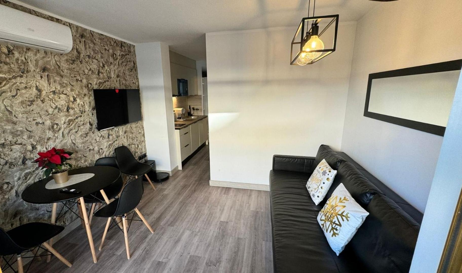 A Estrenar Preciosos Apartamentos Aparthotel Inter2, New Apartments Ln Aparthotel 12 Months Open! Self Check In! Reserva Garaje! Salou Eksteriør bilde