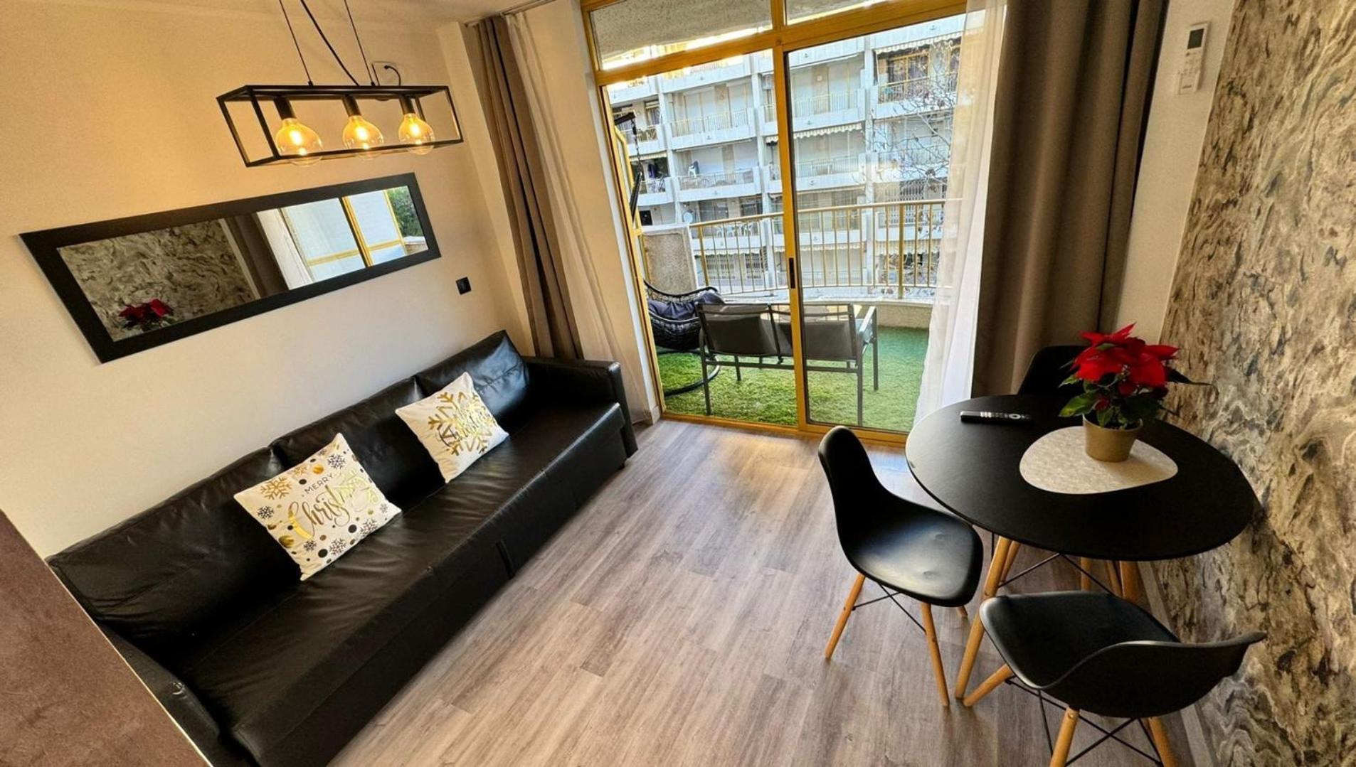A Estrenar Preciosos Apartamentos Aparthotel Inter2, New Apartments Ln Aparthotel 12 Months Open! Self Check In! Reserva Garaje! Salou Eksteriør bilde